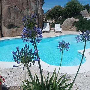 Con Piscina Privata Bed & Breakfast